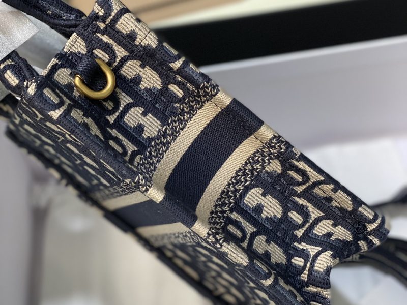 Mobile phone bag