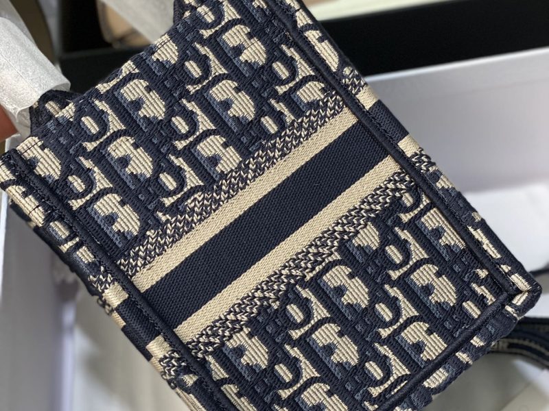 Mobile phone bag