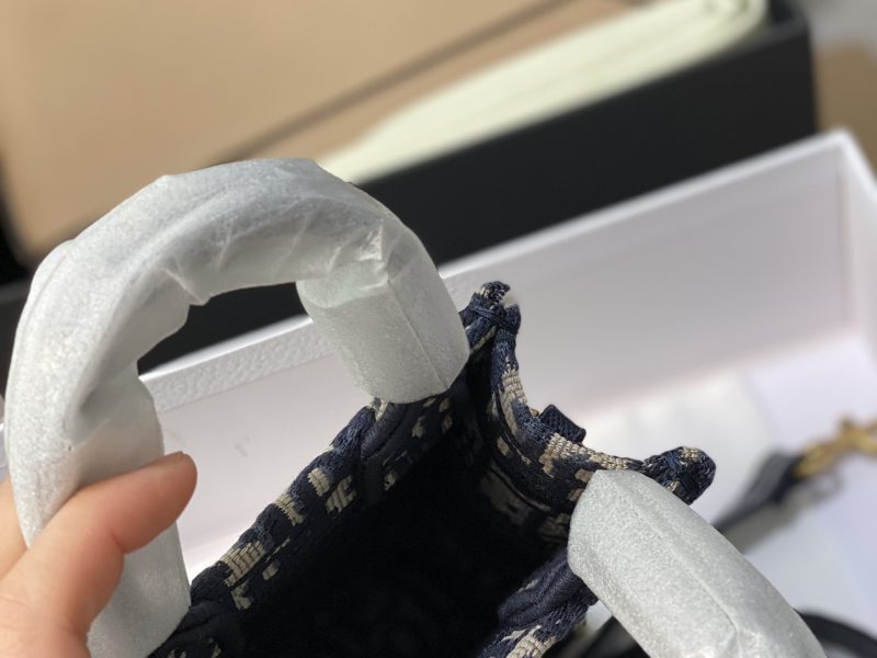 Mobile phone bag