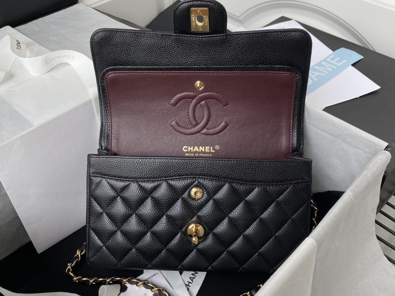 Chanel straddle bag-30