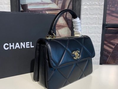 Top original single Chanel bag ️-17