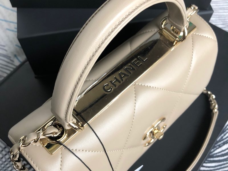 Top original single Chanel bag ️-16