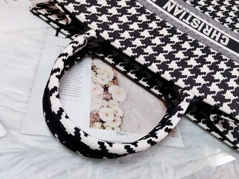 Embroidered shopping bag large-1286