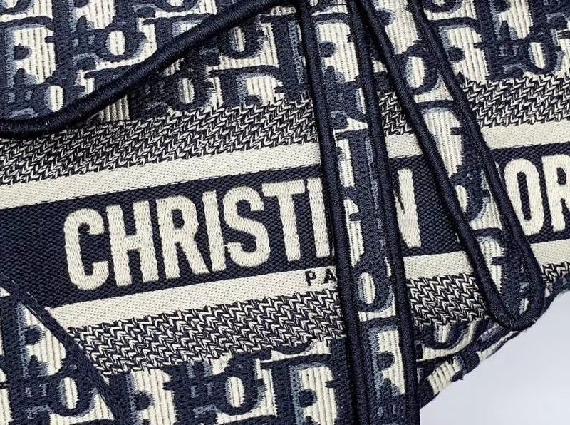 Old print saddle bag-3351