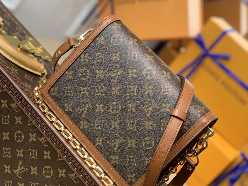 LV series-m44391(factory direct shooting)