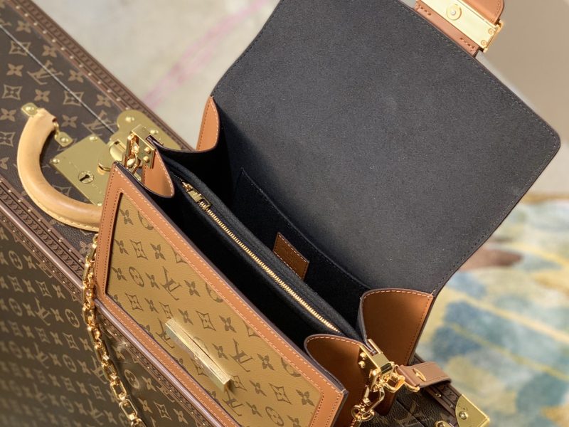 LV series-m44391(factory direct shooting)