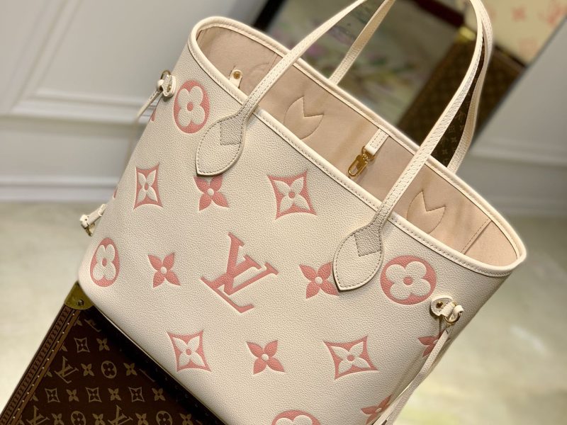 LV series-m21579(factory direct shooting)