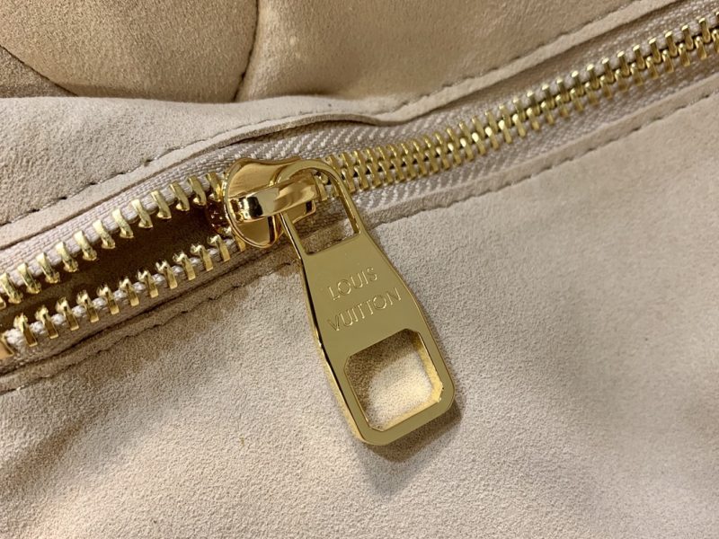 LV series-m21579(factory direct shooting)