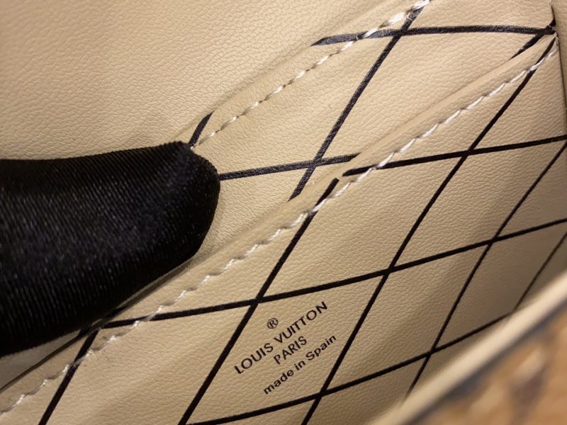 LV series-m67873(factory direct shooting)