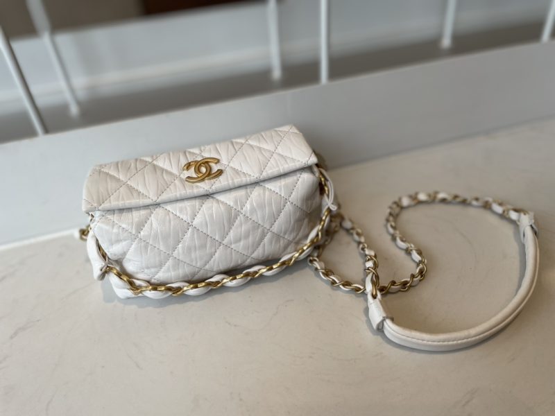 Chanel hobobag lunch box-05