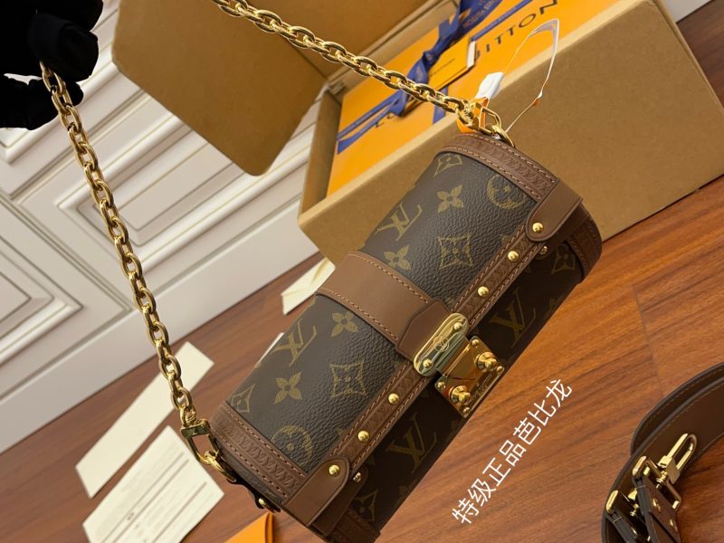 LV series-m57835 (factory direct shooting)