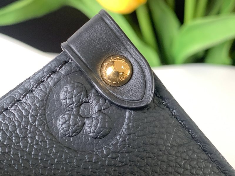 LV series-M45653 (factory direct shot)