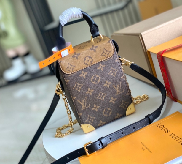 LV series-m82465 (factory direct shooting)
